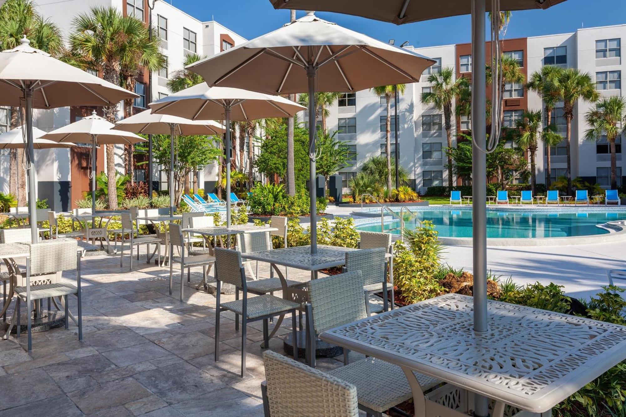 Four Points By Sheraton Orlando Convention Center Williamsburg Exterior photo